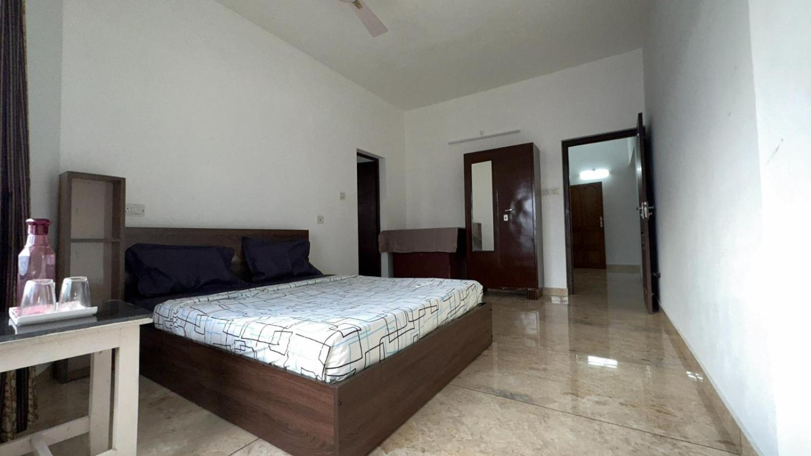 Downtown Manor-Panavila Thiruvananthapuram Exterior foto